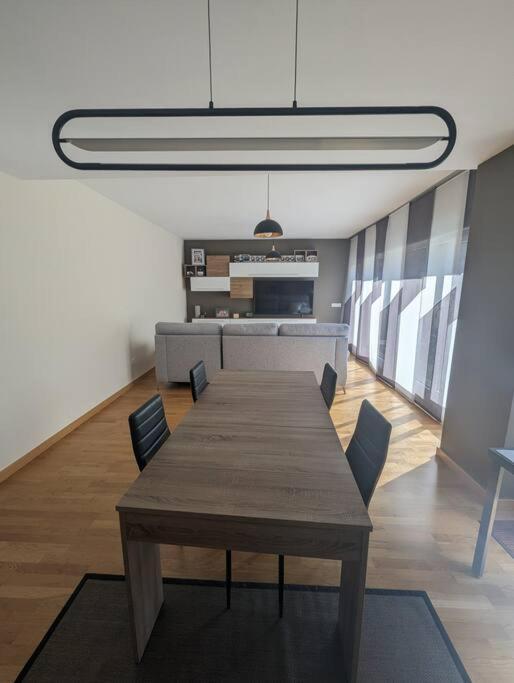 Piso Completo Y Moderno, Burgos 아파트 외부 사진